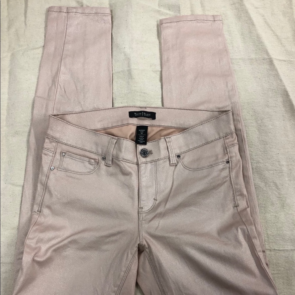 EUC White House Black Market dusty pink glimmer Skinny Leg Jeans